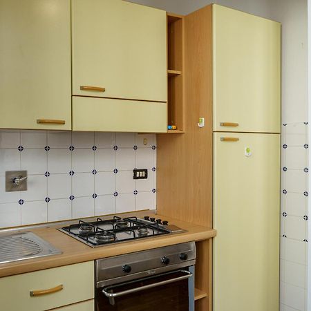 Central 1 Bedroom Apartment In The City Center ฟลอเรนซ์ ภายนอก รูปภาพ