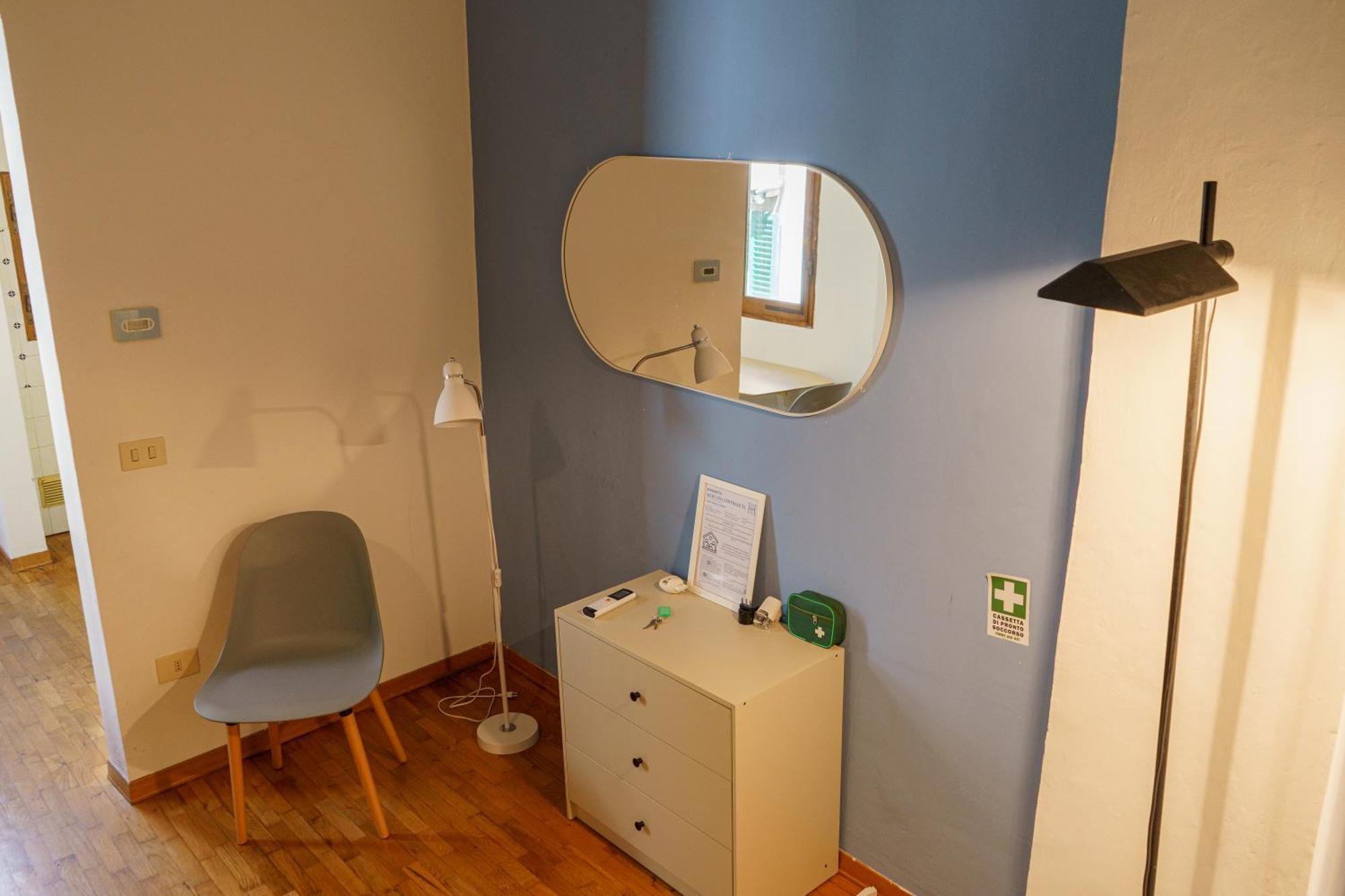 Central 1 Bedroom Apartment In The City Center ฟลอเรนซ์ ภายนอก รูปภาพ